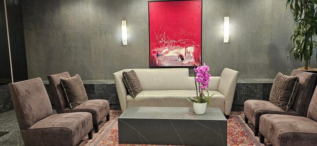 110 E Delaware Place 401, Chicago, IL 60611