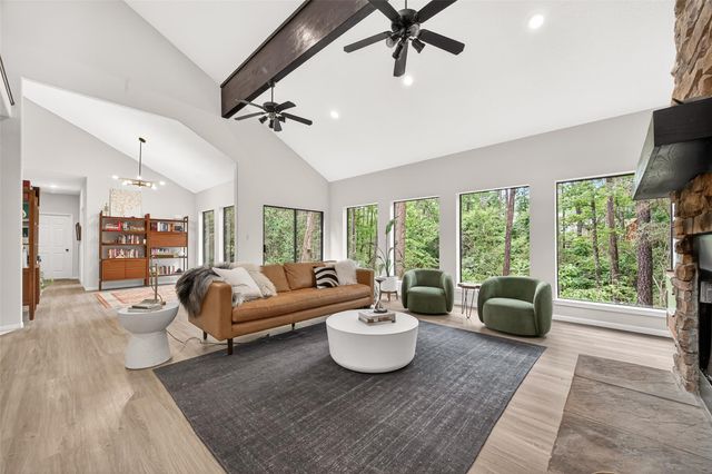 41 Creek Forest Lane, Conroe, TX 77384