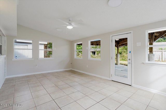 844 Carolee Circle, Biloxi, MS 39532