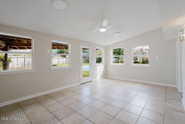 844 Carolee Circle, Biloxi, MS 39532