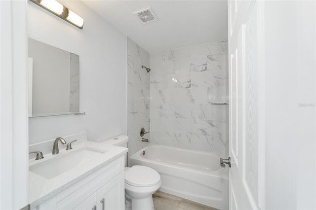 15482 SW 10 PLACE, Ocala, FL 34481