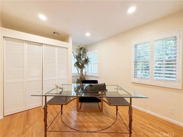 533 Geneva, Claremont, CA 91711
