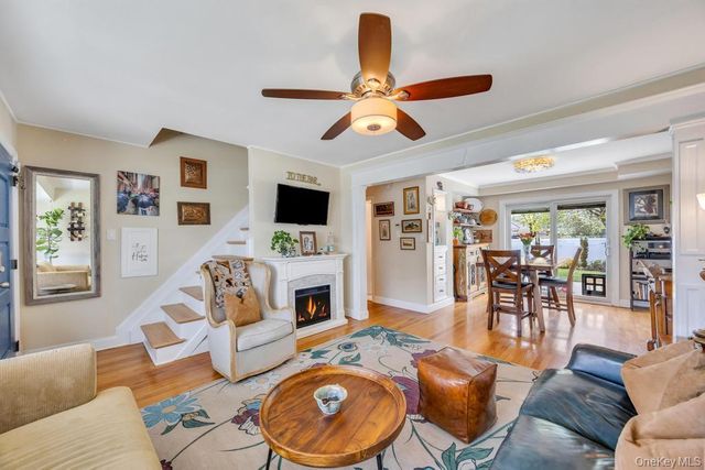 14 Dahlia Lane, Deer Park, NY 11729