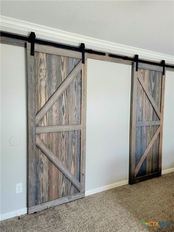 908 Henry Street, Cuero, TX 77954