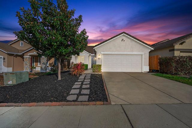 5825 Blue Beech Ct, Antelope, CA 95843