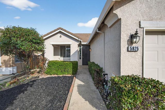 5825 Blue Beech Ct, Antelope, CA 95843