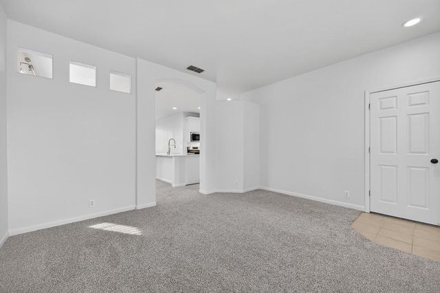 5825 Blue Beech Ct, Antelope, CA 95843