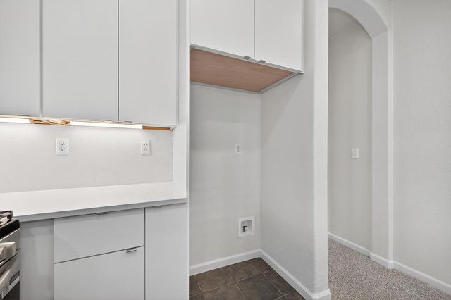 5825 Blue Beech Ct, Antelope, CA 95843