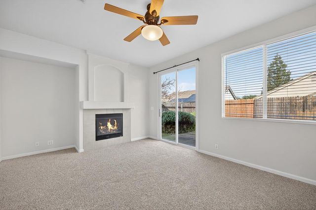 5825 Blue Beech Ct, Antelope, CA 95843