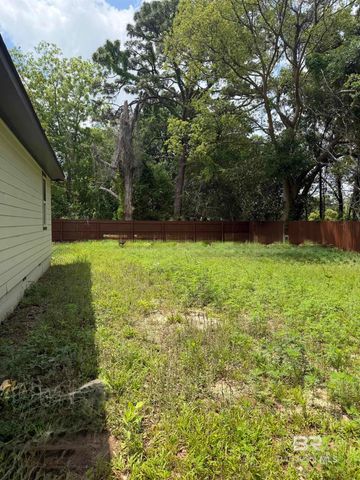 316 W 3rd Avenue, Foley, AL 36535