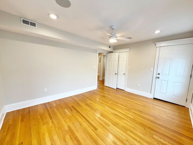 37 Fenton St 1, Boston, MA 02122