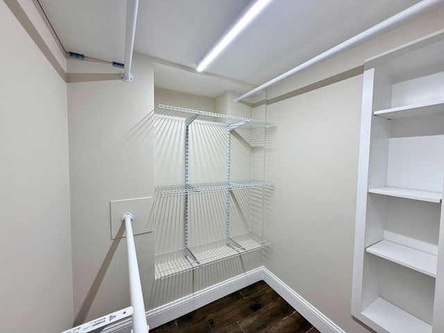 37 Fenton St 1, Boston, MA 02122