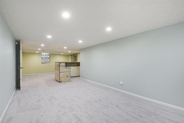 1260 Cricklewood Street, Wyoming, MI 49509