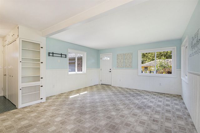 1260 Cricklewood Street, Wyoming, MI 49509