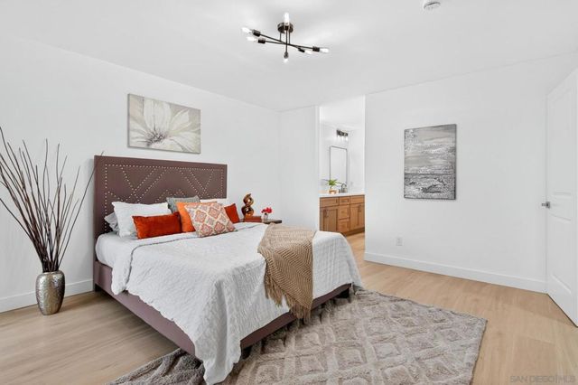12843 Camino Ramillette, San Diego, CA 92128
