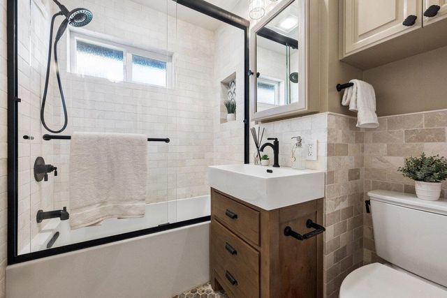 2315 Holland Street, San Mateo, CA 94403