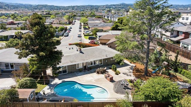 2315 Holland Street, San Mateo, CA 94403