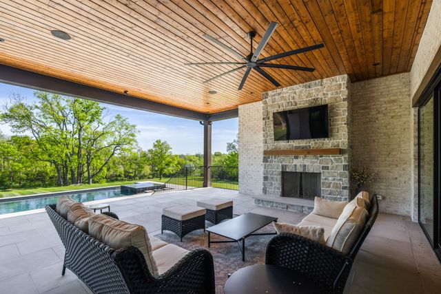 1862 Pleasant Hill Rd, Franklin, TN 37067