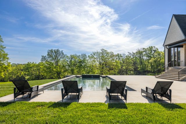 1862 Pleasant Hill Rd, Franklin, TN 37067
