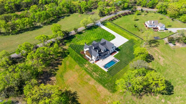 1862 Pleasant Hill Rd, Franklin, TN 37067