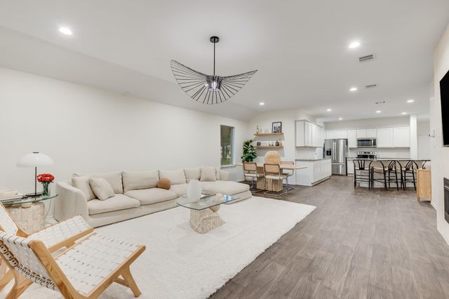 3110 Roman Forest Boulevard, New Caney, TX 77357