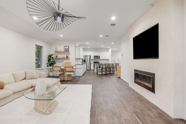 3110 Roman Forest Boulevard, New Caney, TX 77357