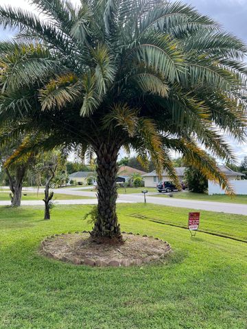 1561 SE Appamattox Terrace, Port St. Lucie, Port St Lucie, FL 34952