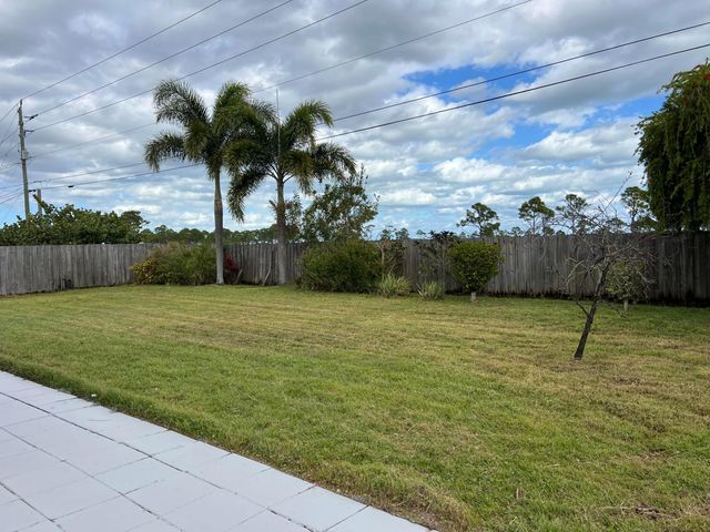 1561 SE Appamattox Terrace, Port St. Lucie, Port St Lucie, FL 34952