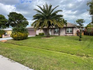 1561 SE Appamattox Terrace, Port St. Lucie, Port St Lucie, FL 34952