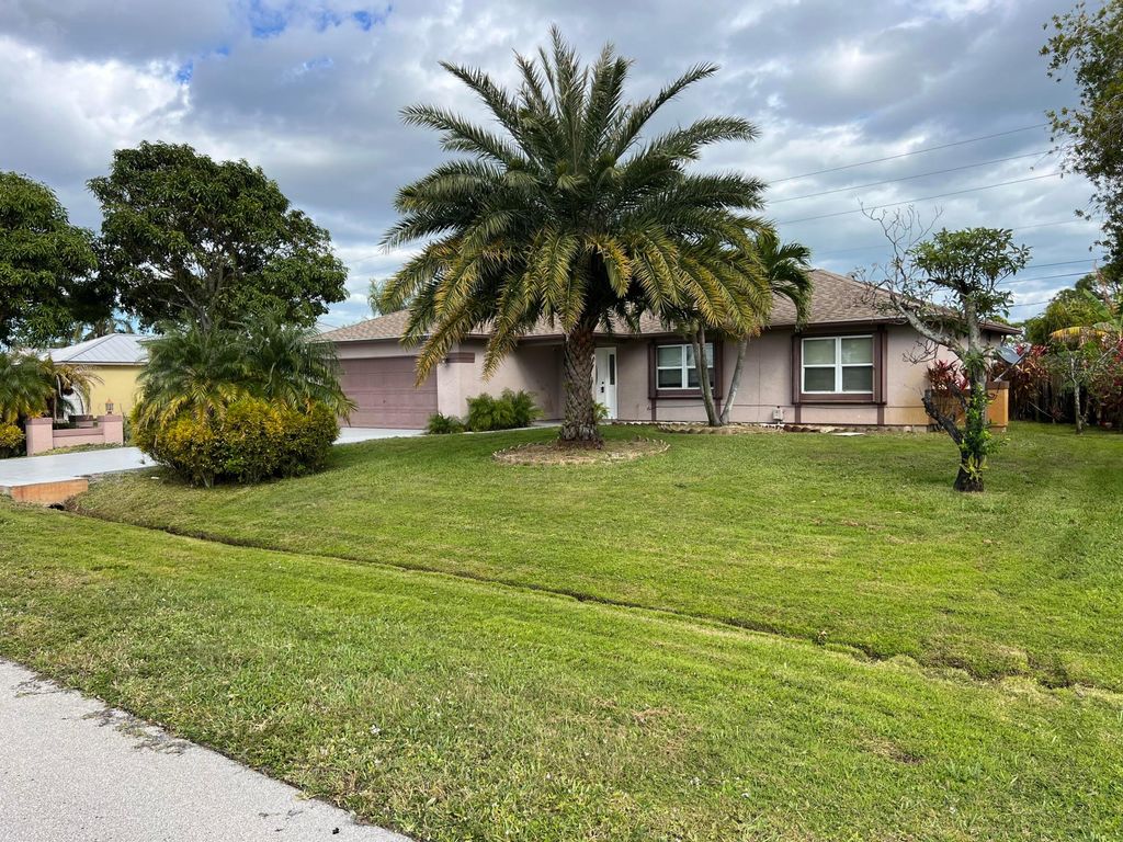 1561 SE Appamattox Terrace, Port St. Lucie, Port St Lucie, FL 34952
