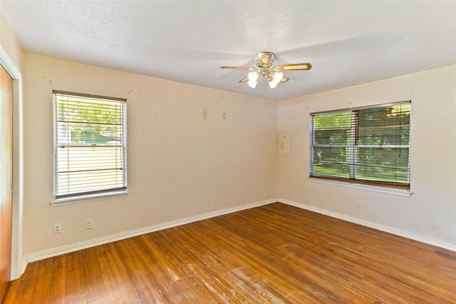 206 Jonquil, Lake Jackson, TX 77566
