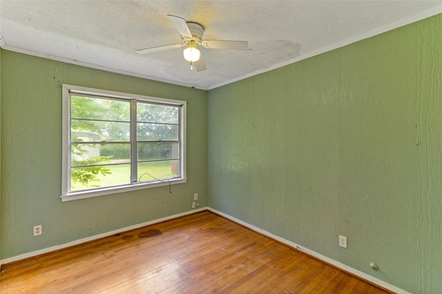 206 Jonquil, Lake Jackson, TX 77566