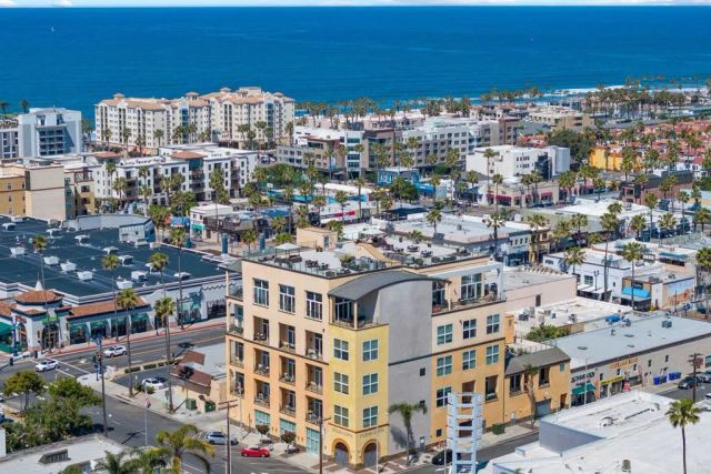 550 Seagaze Drive 12, Oceanside, CA 92054