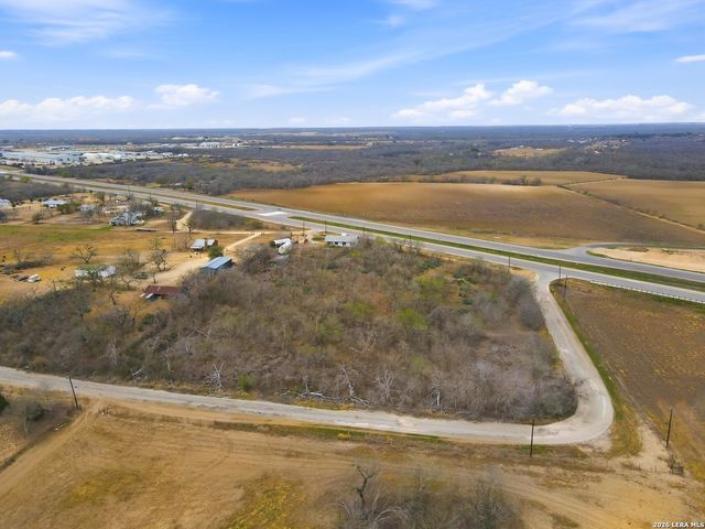 4988 S Loop 1604 E, Elmendorf, TX 78112