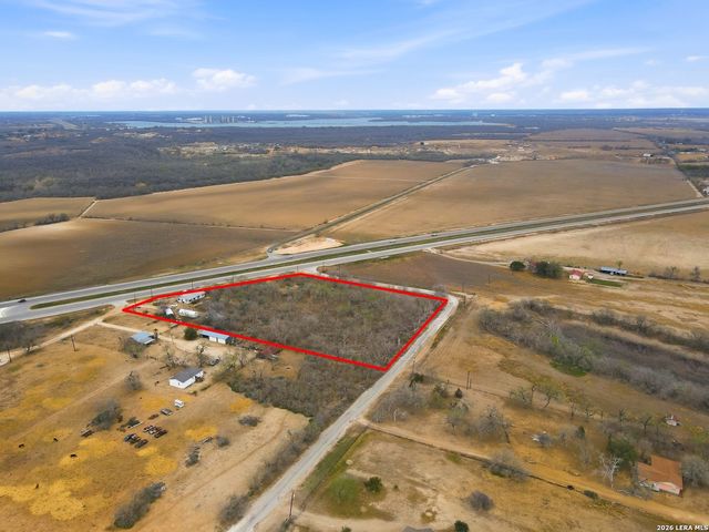 4988 S Loop 1604 E, Elmendorf, TX 78112