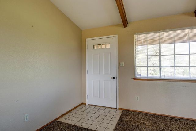 9564 Coronado Dr, La Grange, CA 95329