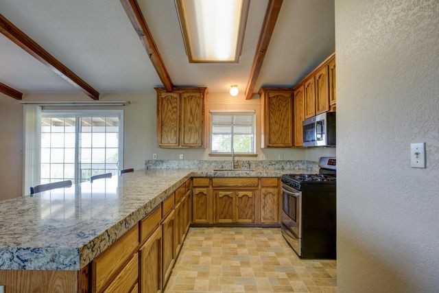 9564 Coronado Dr, La Grange, CA 95329