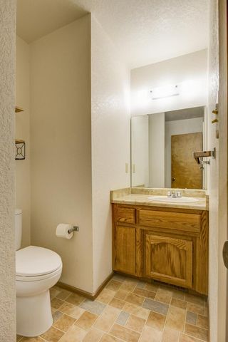 9564 Coronado Dr, La Grange, CA 95329