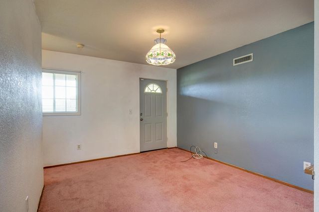 9564 Coronado Dr, La Grange, CA 95329