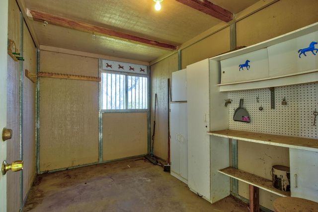 9564 Coronado Dr, La Grange, CA 95329