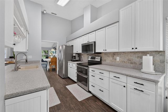 12010 STEPPINGSTONE BOULEVARD, Tampa, FL 33635