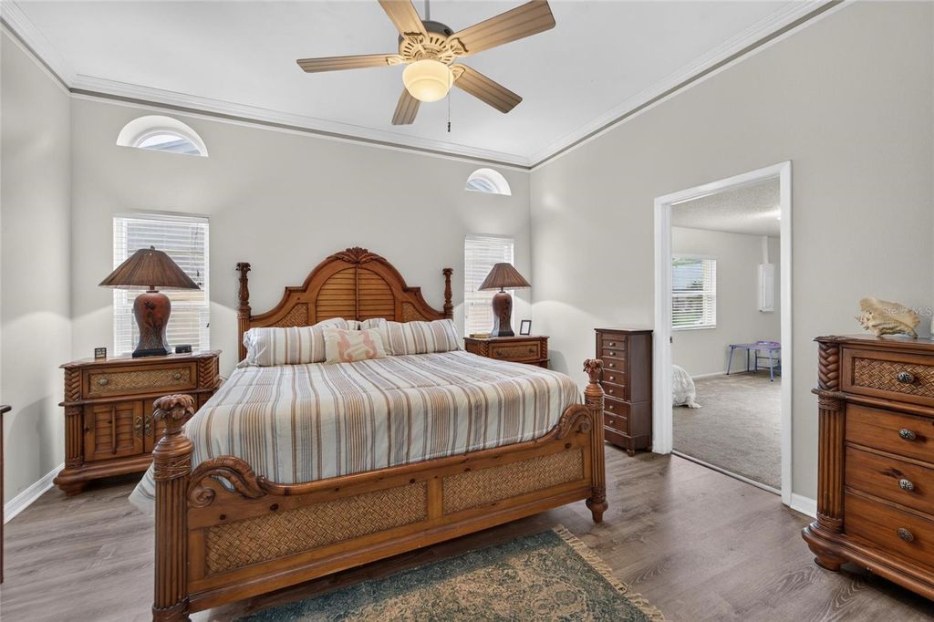 Image 23 of property listing at 12010 STEPPINGSTONE BOULEVARD, Tampa, FL 33635