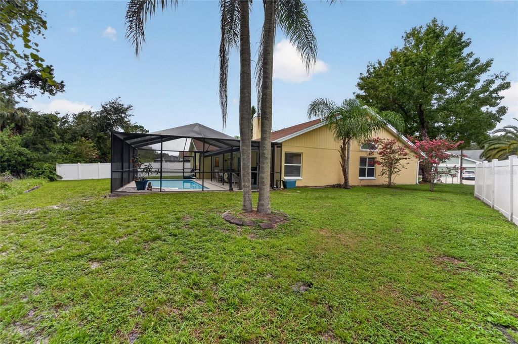 Image 46 of property listing at 12010 STEPPINGSTONE BOULEVARD, Tampa, FL 33635