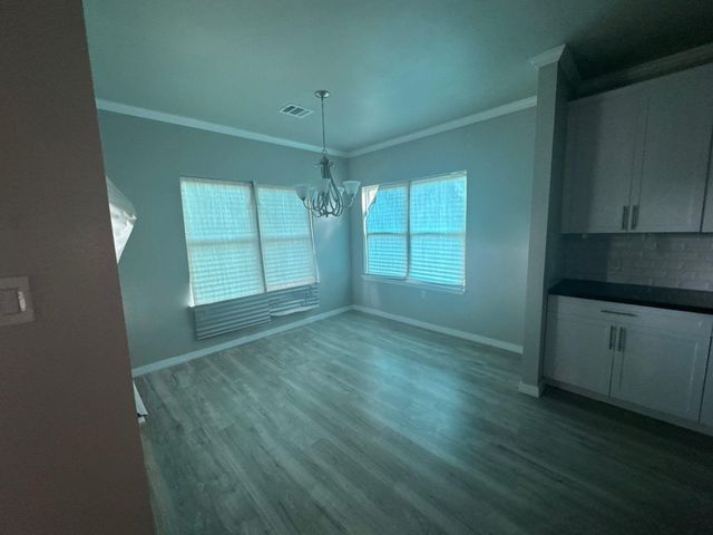 5211 Rue Street, Houston, TX 77033