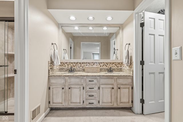 4736 Minton Court, Carmel, IN 46033