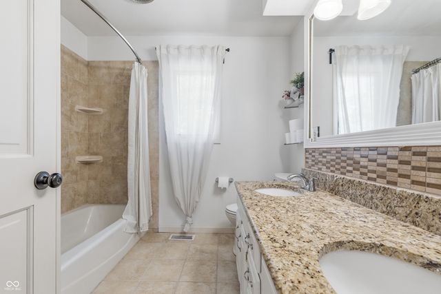 4736 Minton Court, Carmel, IN 46033