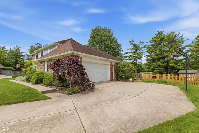 4736 Minton Court, Carmel, IN 46033