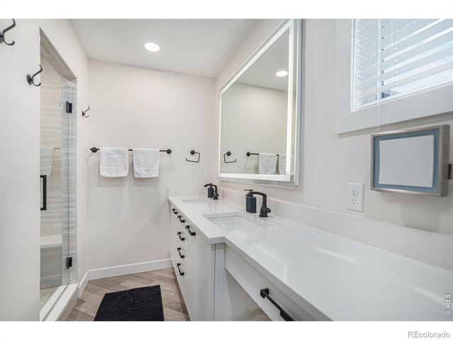 628 S Jasmine Way, Denver, CO 80224