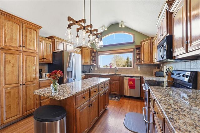 1363 Brompton Lane, Raymore, MO 64083