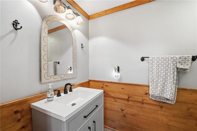 1363 Brompton Lane, Raymore, MO 64083